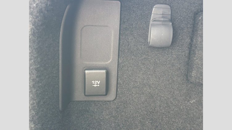 2019 認定中古車 Jaguar E-Pace フィレンツェレッド P250 オートマチック全輪駆動 R-DYNAMIC S