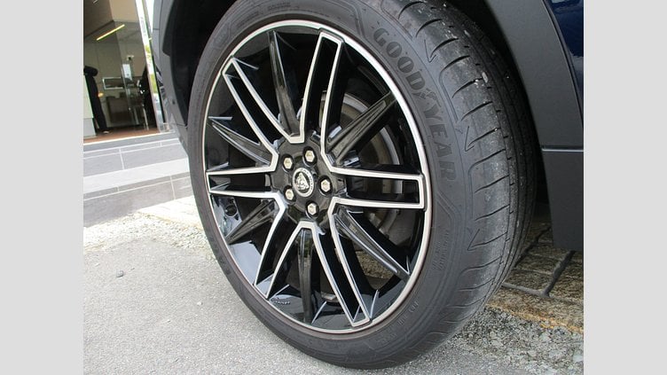 2024 認定中古車 Jaguar E-Pace ポルトフィーノブルー D200 AWD（オートマチック）MHEV R-DYNAMIC SE