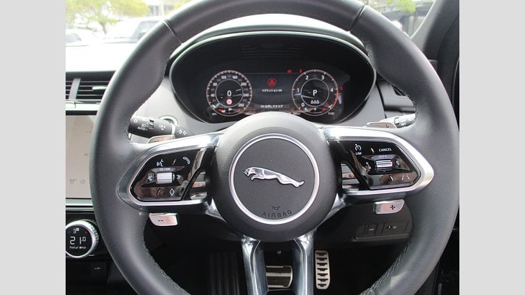 2024 認定中古車 Jaguar E-Pace ポルトフィーノブルー D200 AWD（オートマチック）MHEV R-DYNAMIC SE