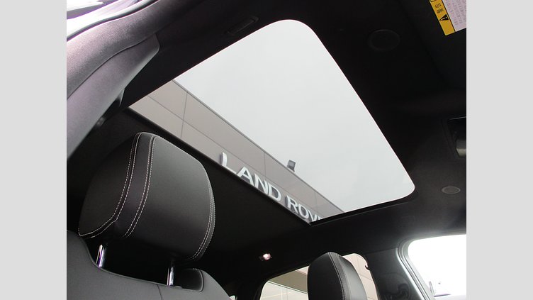 2024 認定中古車 Jaguar E-Pace ポルトフィーノブルー D200 AWD（オートマチック）MHEV R-DYNAMIC SE