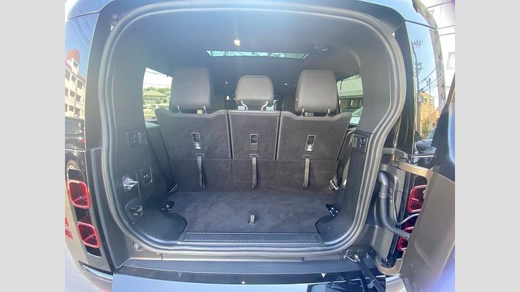 2023 認定中古車 Land Rover Defender 130 ゴンドワナストーン D300 AWD AUTOMATIC MHEV X-DYNAMIC HSE