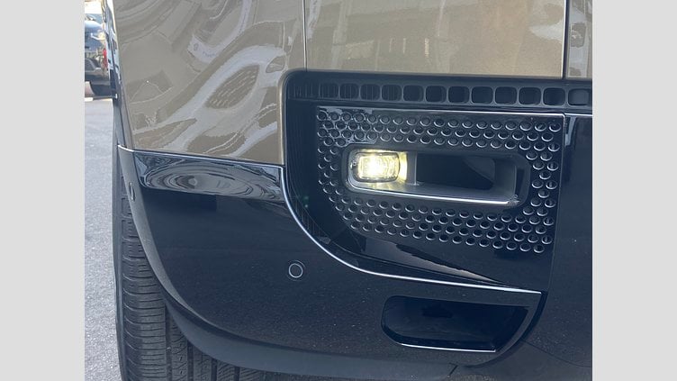 2023 認定中古車 Land Rover Defender 130 ゴンドワナストーン D300 AWD AUTOMATIC MHEV X-DYNAMIC HSE