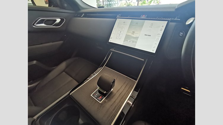 2024 認定中古車 Land Rover Range Rover Velar カルパチアングレイ D200マイルドハイブリッド（ディーゼル） Standard Wheelbase Dynamic SE