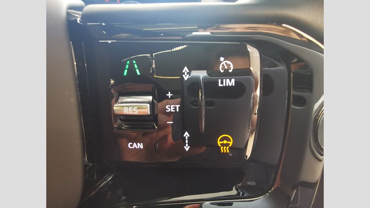2024 認定中古車 Land Rover Range Rover Velar カルパチアングレイ D200マイルドハイブリッド（ディーゼル） Standard Wheelbase Dynamic SE