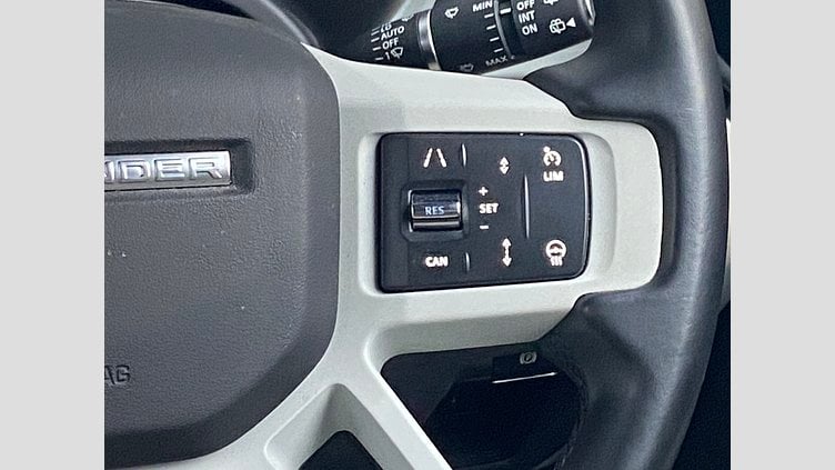 2022 認定中古車 Land Rover Defender 110 サントリーニブラック D300 AWD（AT） S
