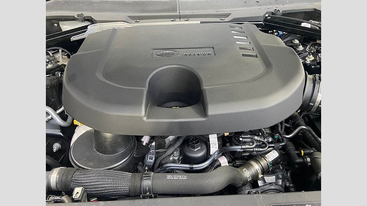 2022 認定中古車 Land Rover Defender 110 サントリーニブラック D300 AWD（AT） S