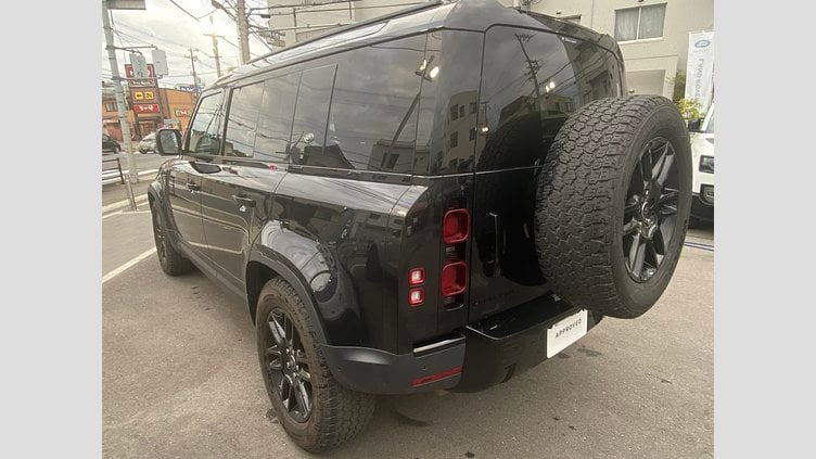 2022 認定中古車 Land Rover Defender 110 サントリーニブラック D300 AWD（AT） S