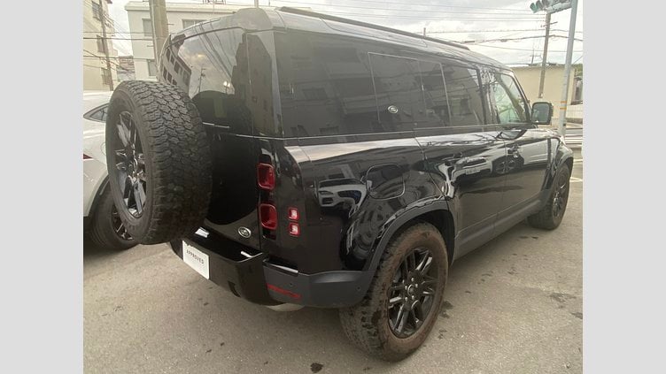 2022 認定中古車 Land Rover Defender 110 サントリーニブラック D300 AWD（AT） S