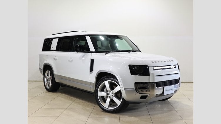 2023 認定中古車 Land Rover Defender 130 フジホワイト D300 AWD AUTOMATIC MHEV FIRST EDITION