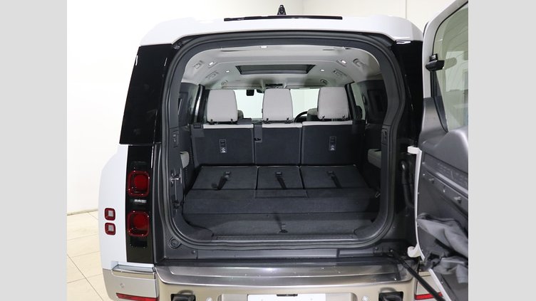 2023 認定中古車 Land Rover Defender 130 フジホワイト D300 AWD AUTOMATIC MHEV FIRST EDITION