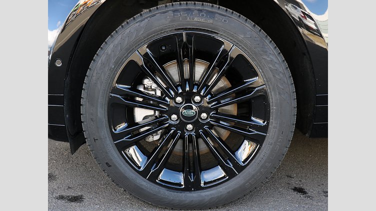 2024 認定中古車 Land Rover Range Rover Evoque サントリーニブラック P300eプラグインハイブリッド（ガソリン） DYNAMIC HSE