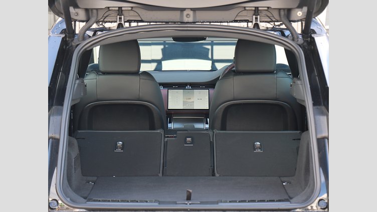 2024 認定中古車 Land Rover Range Rover Evoque サントリーニブラック P300eプラグインハイブリッド（ガソリン） DYNAMIC HSE