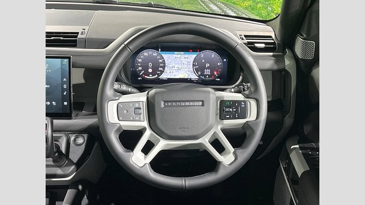 2024 認定中古車 Land Rover Defender 130 カルパチアングレイ D300 AWD（AT） X-DYNAMIC HSE