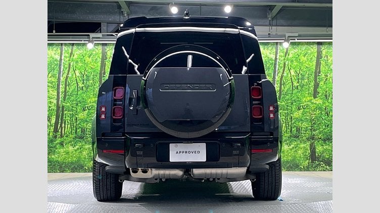 2024 認定中古車 Land Rover Defender 130 カルパチアングレイ D300 AWD（AT） X-DYNAMIC HSE