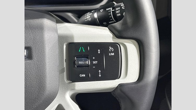 2024 認定中古車 Land Rover Defender 130 カルパチアングレイ D300 AWD（AT） X-DYNAMIC HSE