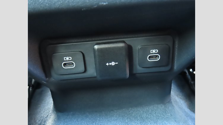 2024 認定中古車 Land Rover Range Rover Evoque オストゥーニパールホワイト D200マイルドハイブリッド（ディーゼル） スタンダードホイールベース DYNAMIC SE