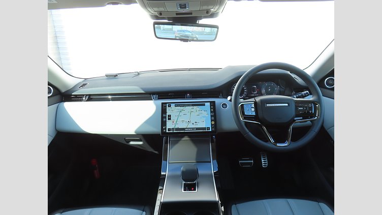 2024 認定中古車 Land Rover Range Rover Evoque オストゥーニパールホワイト D200マイルドハイブリッド（ディーゼル） スタンダードホイールベース DYNAMIC SE