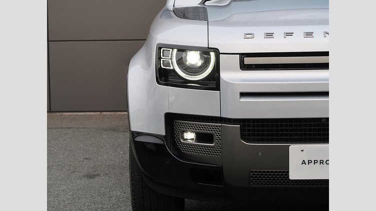 2023 認定中古車 Land Rover Defender 110 ハクバシルバー D300 AWD（AT） X-DYNAMIC HSE