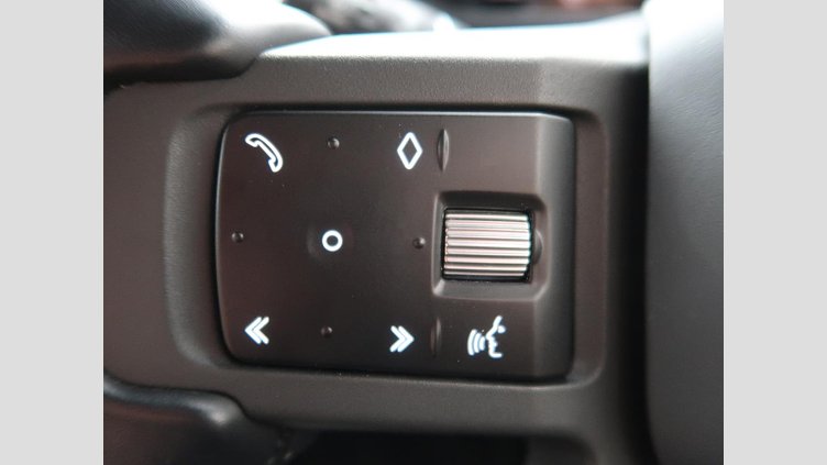 2023 認定中古車 Land Rover Defender 110 ハクバシルバー D300 AWD（AT） X-DYNAMIC HSE