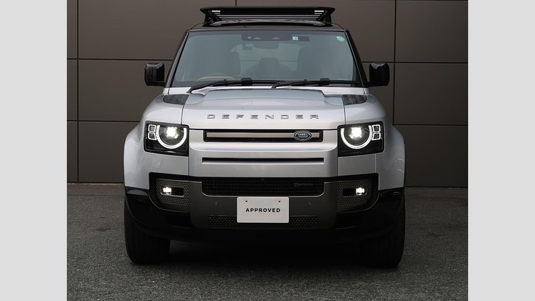 2023 認定中古車 Land Rover Defender 110 ハクバシルバー D300 AWD（AT） X-DYNAMIC HSE