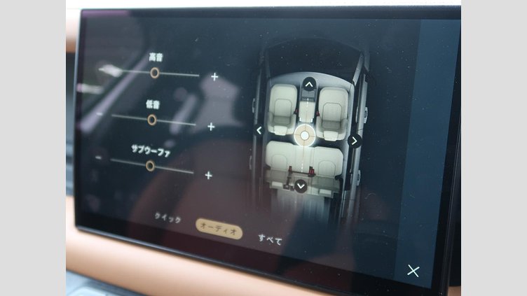 2023 認定中古車 Land Rover Defender 110 ハクバシルバー D300 AWD（AT） X-DYNAMIC HSE