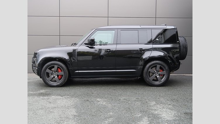 2023 認定中古車 Land Rover Defender 110 サントリーニブラック D300 AWD（AT） X
