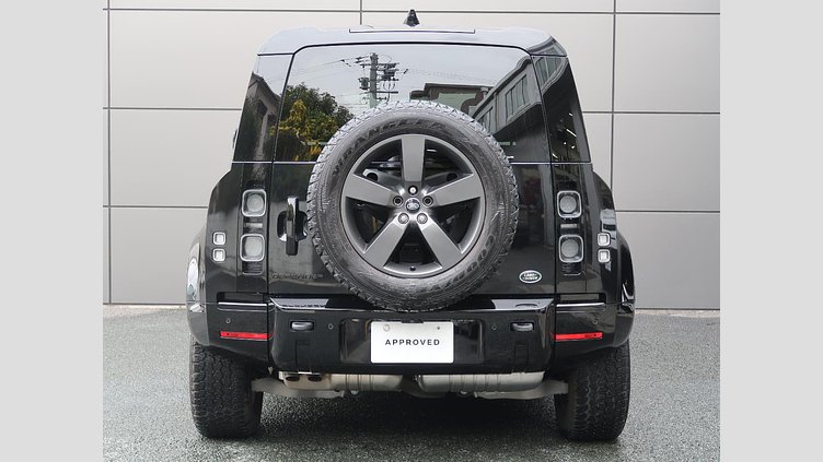 2023 認定中古車 Land Rover Defender 110 サントリーニブラック D300 AWD（AT） X