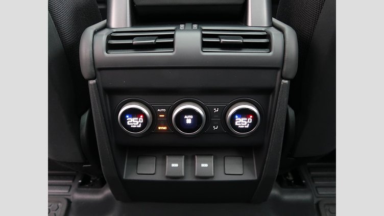 2023 認定中古車 Land Rover Defender 110 サントリーニブラック D300 AWD（AT） X