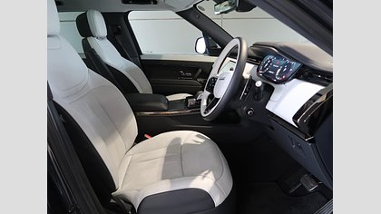 Range Rover Sport 30
