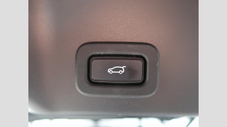 2020 認定中古車 Land Rover Range Rover Evoque ユーロンホワイト D180 R-DYNAMIC S