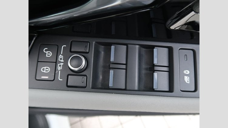 2020 認定中古車 Land Rover Range Rover Evoque フジホワイト P250 R-DYNAMIC S
