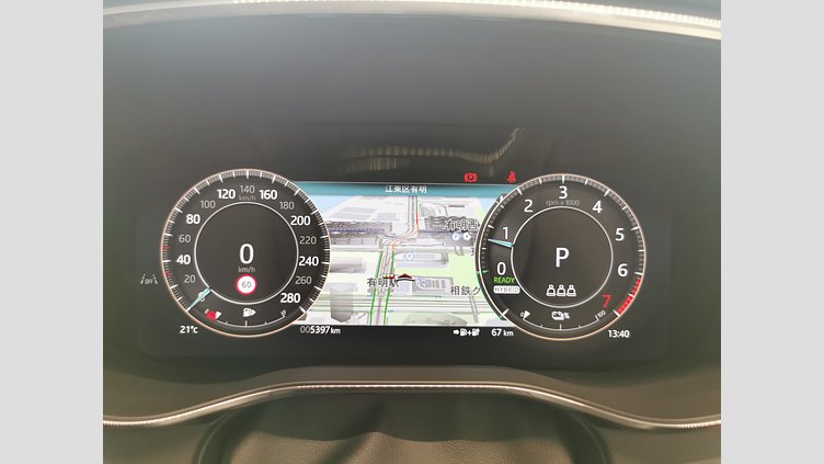 2025 認定中古車 Jaguar F-Pace オストゥーニパールホワイト P400e ガソリン プラグインハイブリッド R-DYNAMIC SE