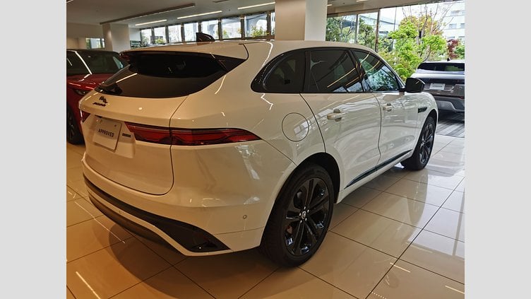2025 認定中古車 Jaguar F-Pace オストゥーニパールホワイト P400e ガソリン プラグインハイブリッド R-DYNAMIC SE