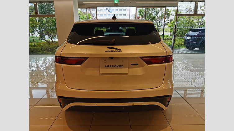 2025 認定中古車 Jaguar F-Pace オストゥーニパールホワイト P400e ガソリン プラグインハイブリッド R-DYNAMIC SE