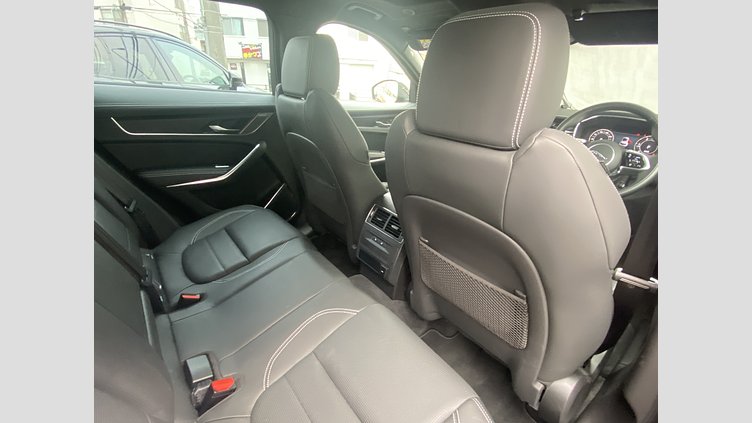 2023 認定中古車 Jaguar F-Pace フィレンツェレッド D204 AWD（オートマチック）MHEV R-DYNAMIC SE