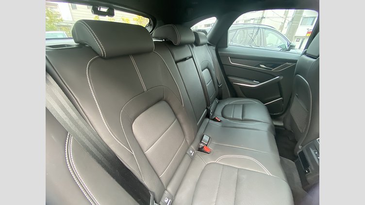 2023 認定中古車 Jaguar F-Pace フィレンツェレッド D204 AWD（オートマチック）MHEV R-DYNAMIC SE