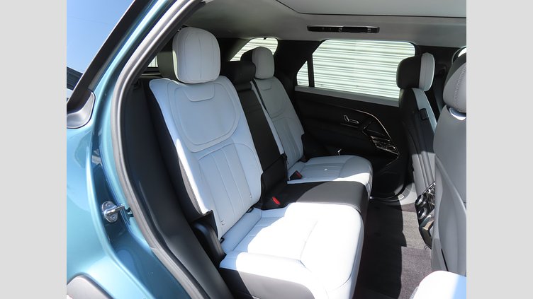 2024 認定中古車 Land Rover Range Rover Sport ジオラグリーン D300マイルドハイブリッド スタンダードホイールベース Autobiography