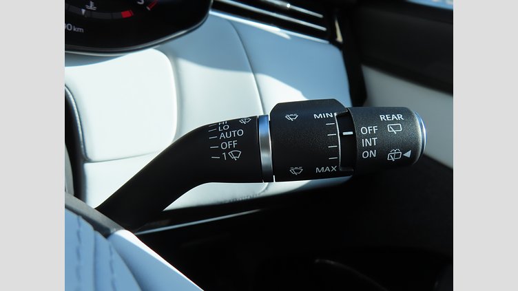 2024 認定中古車 Land Rover Range Rover Sport ジオラグリーン D300マイルドハイブリッド スタンダードホイールベース Autobiography