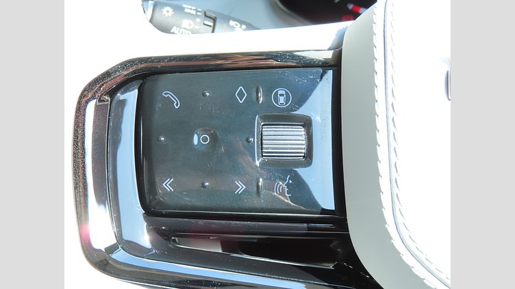 2024 認定中古車 Land Rover Range Rover Sport ジオラグリーン D300マイルドハイブリッド スタンダードホイールベース Autobiography