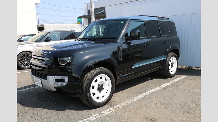 2024 認定中古車 Land Rover Defender 110 サントリーニブラック D300 AWD（AT） S