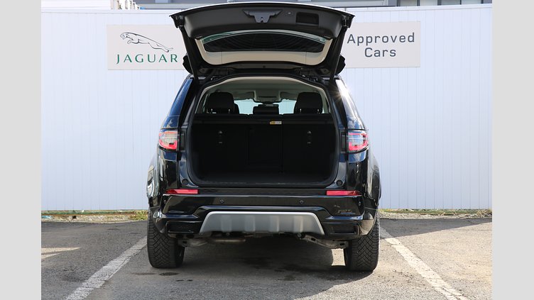 2025 認定中古車 Land Rover Discovery Sport サントリーニブラック D200マイルドハイブリッド（ディーゼル） S