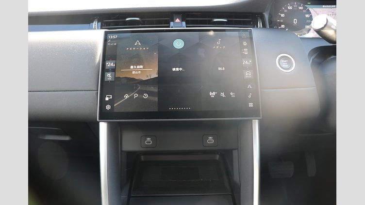 2025 認定中古車 Land Rover Discovery Sport サントリーニブラック D200マイルドハイブリッド（ディーゼル） S