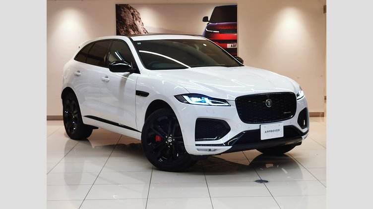 2025 認定中古車 Jaguar F-Pace オストゥーニパールホワイト P400e ガソリン プラグインハイブリッド R-DYNAMIC SE