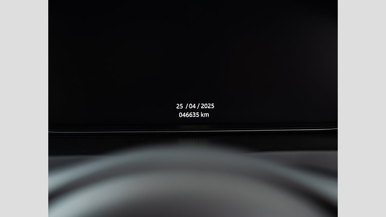 2018 認定中古車 Jaguar E-Pace フィレンツェ レッド D180 オートマチック全輪駆動 ベース