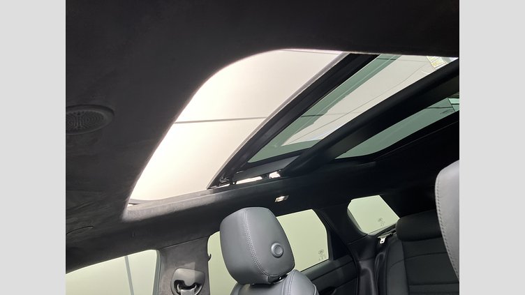 2024 認定中古車 Land Rover Range Rover Evoque フジホワイト P300eプラグインハイブリッド（ガソリン） スタンダードホイールベース AUTOBIOGRAPHY