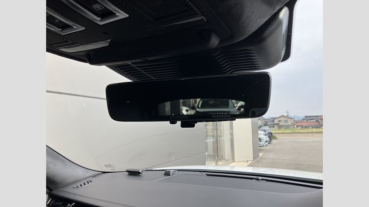 2024 認定中古車 Land Rover Range Rover Evoque フジホワイト P300eプラグインハイブリッド（ガソリン） スタンダードホイールベース AUTOBIOGRAPHY