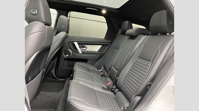 2024 認定中古車 Land Rover Discovery Sport フジホワイト P300eプラグインハイブリッド（ガソリン） 標準ホイール DYNAMIC HSE