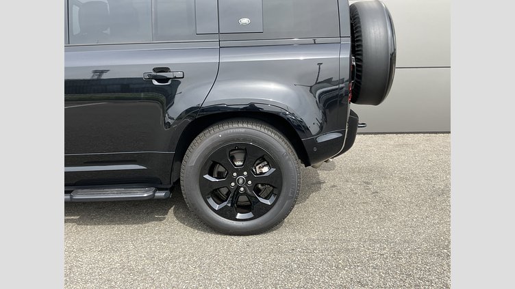 2024 認定中古車 Land Rover Defender 110 サントリーニブラック D300 AWD（AT） X-DYNAMIC HSE