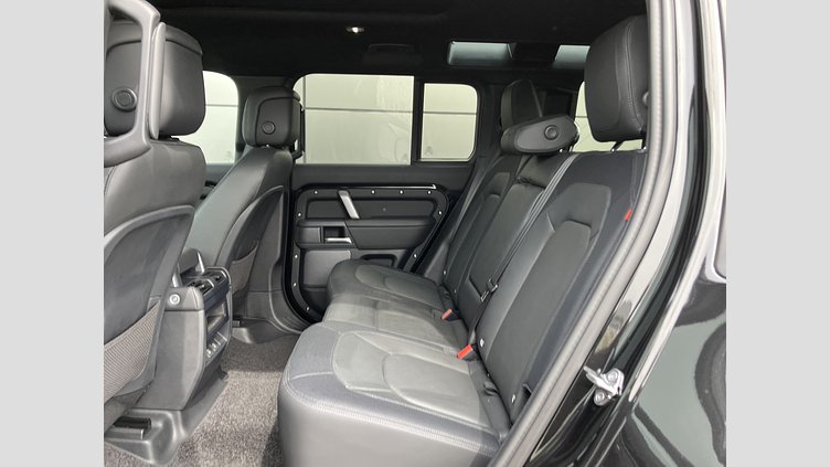 2024 認定中古車 Land Rover Defender 110 サントリーニブラック D300 AWD（AT） X-DYNAMIC HSE