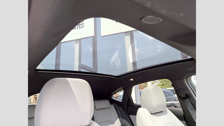 2024 認定中古車 Jaguar E-Pace カルパチアングレイ P250 AWD（オートマチック） R-DYNAMIC SE